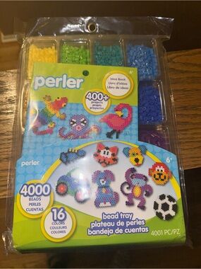 Perler Bead Tray Kit with 16 Colors - Multicolor